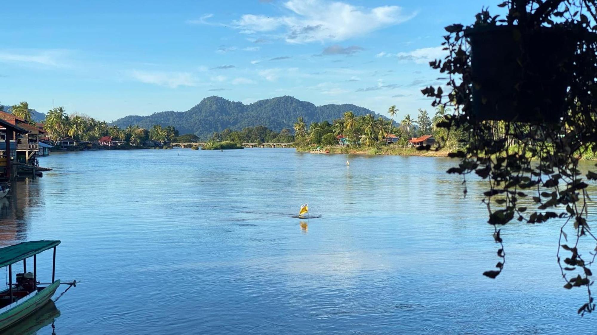 Souksanh River Bungalow Muang Không Esterno foto
